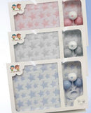 Set de Manta + Sonajero Bebé. 80x110cm. Estampado de estrellas. 100% ALGODÓ. Extra suave.