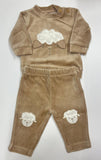 Conjunto ovejita niña